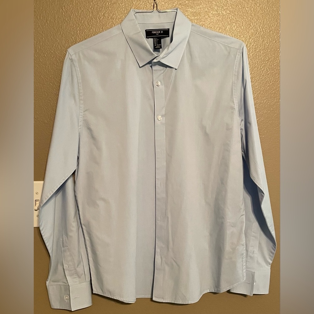 Used Forever21 men’s large shirt